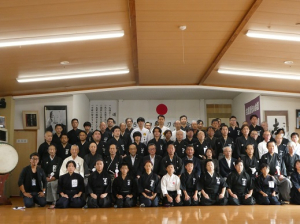 令和5年(2023年)9月17日、第五回日本抜刀道連合会全国大会に勇武館も参加しました。